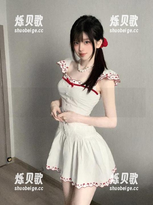 166run 166run网站:递给你一个瓜,我却只想跑过去!