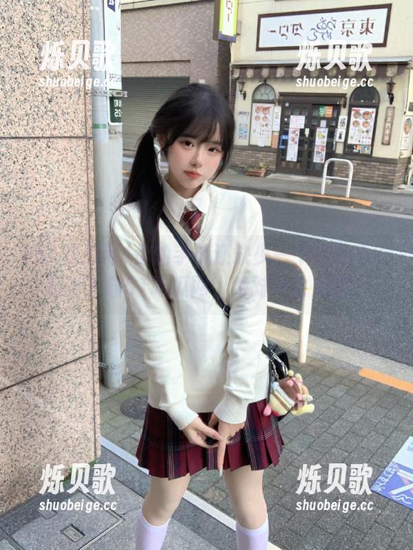 51吃瓜网 你的手机还缺少一个好助手?赶紧下载51吃瓜网,绝对不会后悔!