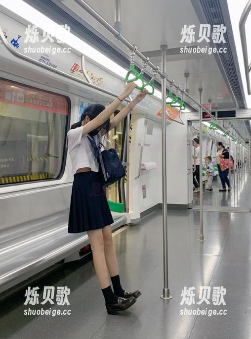 cgg 分享我在cggolive吃瓜官网“瓜田里”的见闻,哈哈,这场“大丰收”真是意外之喜~
