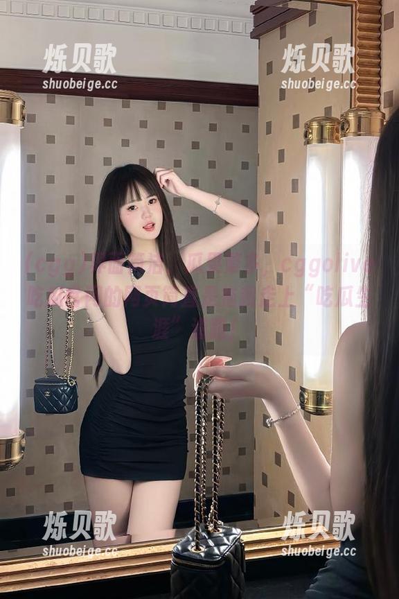 界面简洁、瓜果繁多，cggolive吃瓜官网的网页简直是拖我走上“吃瓜生涯”道路！