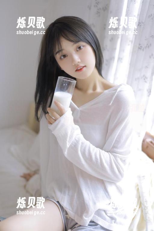 登录hlw，来看看今天的瓜比我的人生有趣到哪里！