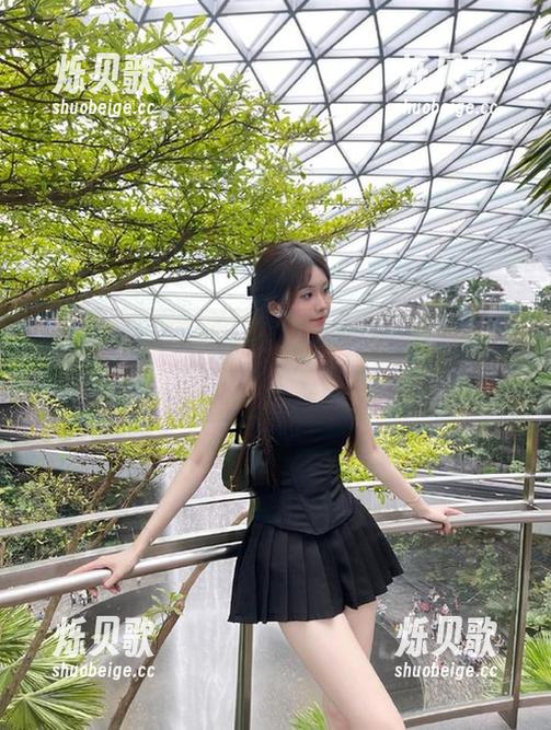 qq吃瓜群 qq吃瓜群:免费的“八卦交流地”,忍不住想看一圈朋友圈了!
