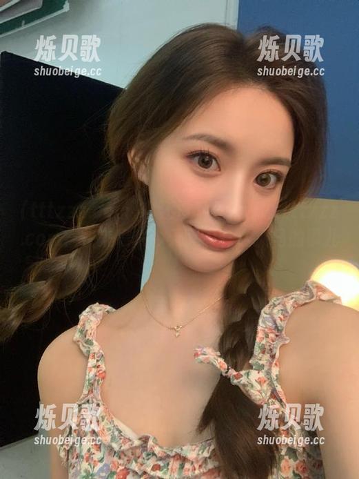 tttzzz.com 你还没下载www.tttzzz.com?快来瞧瞧今天又有什么抓马的事儿!
