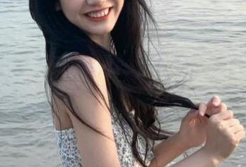 在线八卦：你还在吃西瓜吗？欢迎来到吃瓜天堂！