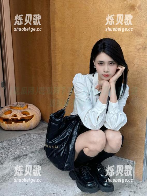 吃瓜网下载，直达新鲜八卦，这波瓜真不错哦！