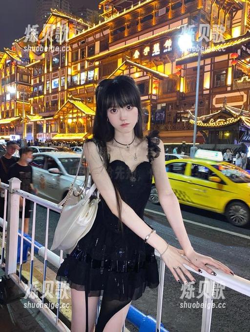 吃瓜网站 不下载你绝对后悔的抖音网红八卦,吃瓜网站抢先知,快动手下载!