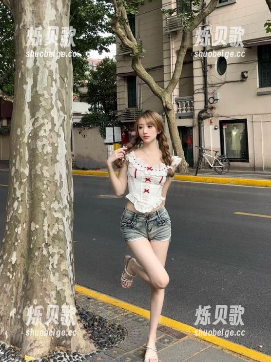 国产黑料导航太强了，链接全网丑闻，果然是‘一网打尽’！