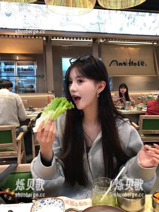 网曝吃瓜最新黑料一区，全网热议，就是那么酸爽！
