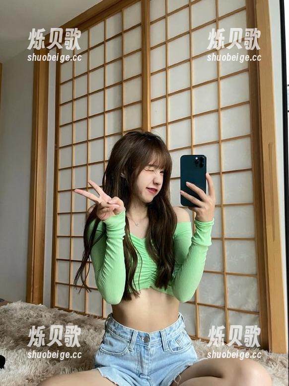 黑料不打烊 当黑料不打烊遇上娱乐新线路,哪个瓜更juicy?