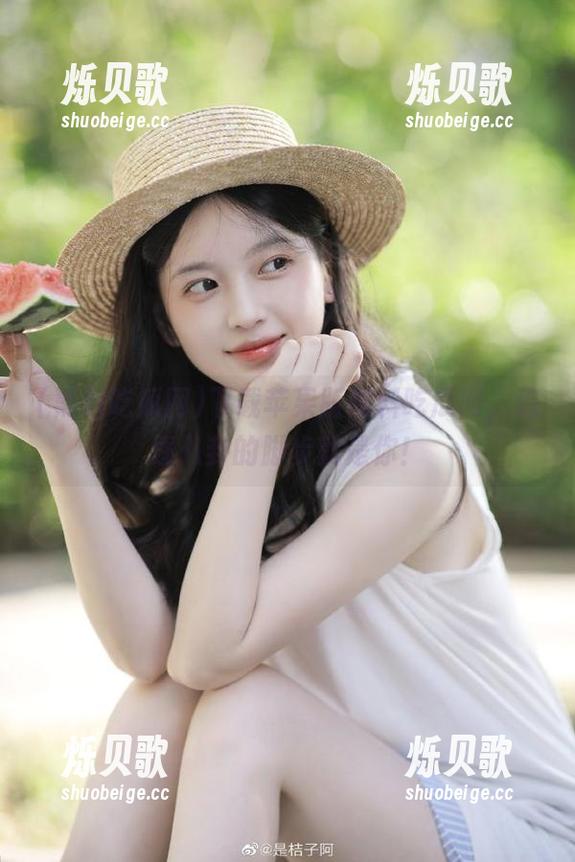 下载苹果版黑料吃瓜网，追逐八卦的脚步就是你！
