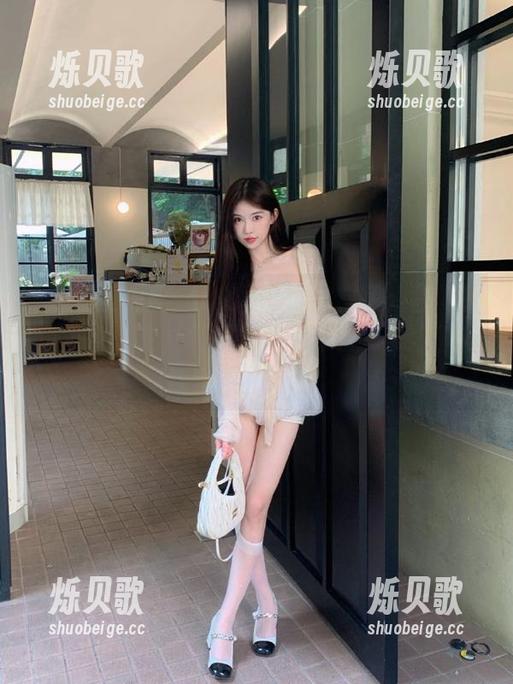 黑料正能量 吃瓜网站“黑料正能量”视频上线:照着真相来,把伪装的美好撕开!