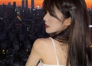 下载黑料社app，瓜群众的乐园，懒人必备！
