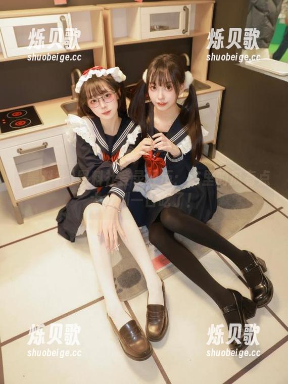 黑料社 黑料社登录经历:这里的瓜有点大,别一口吃了!