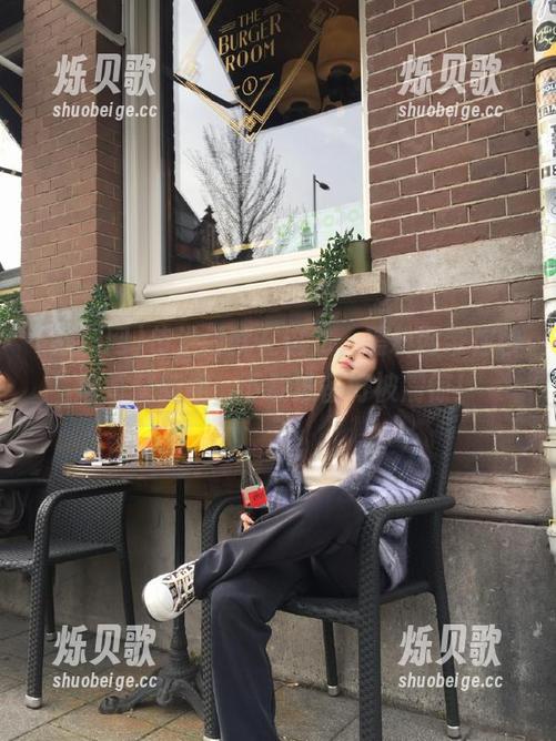 传送门就在这儿，黑料网带你秒收奇葩新闻，下载准备好被震惊！