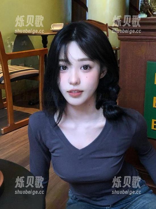 黑社料首页下载成功，今天的瓜吃得心里美滋滋～